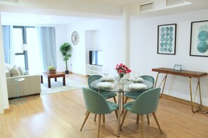 Interior - Albareda 1 - One Bedroom Apartment, Sleeps 4 (Sevilla)