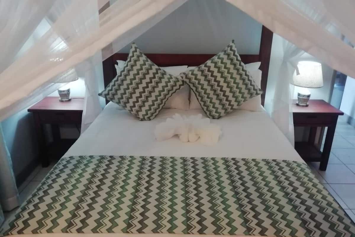 Familienchalet, 2 Schlafzimmer | 2 Schlafzimmer, Zimmersafe, Schreibtisch, laptopgeeigneter Arbeitsplatz