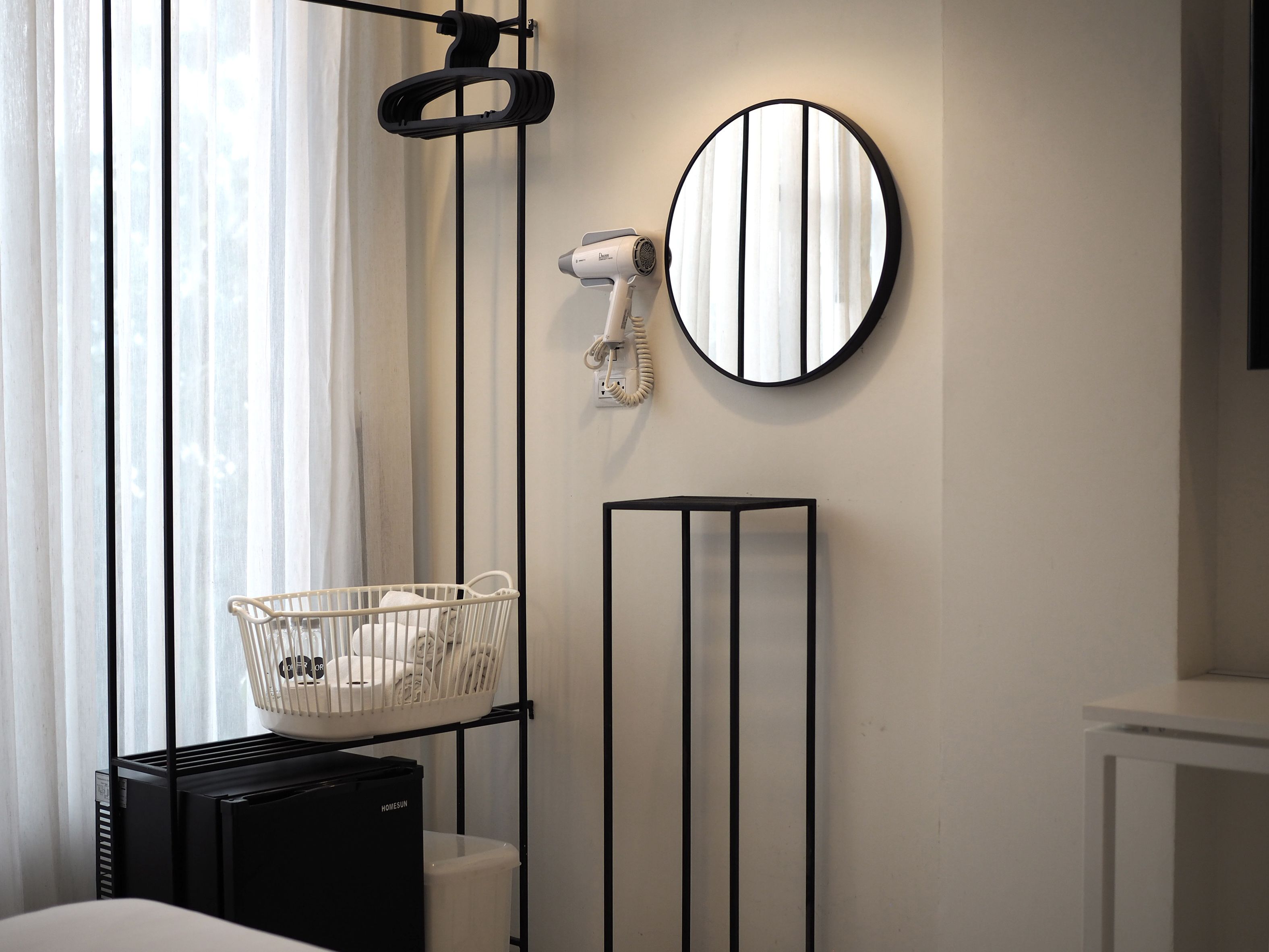 Foto - POR Santitham