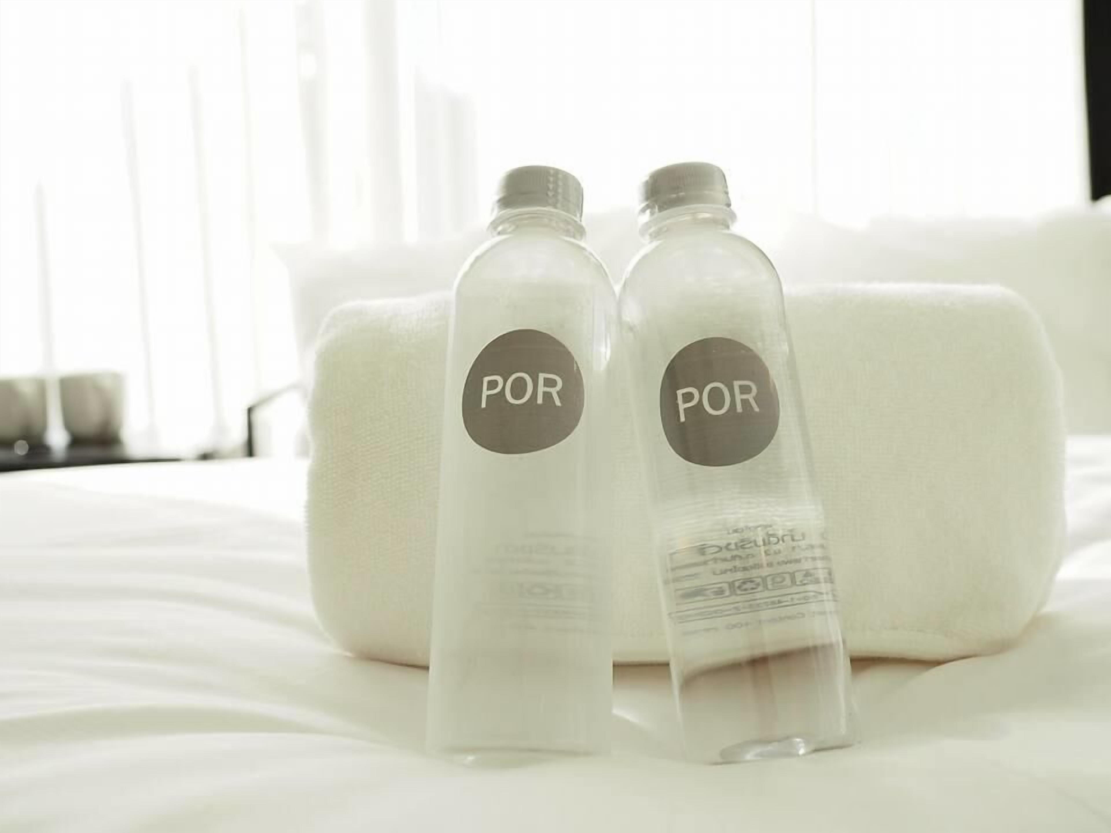 Foto - POR Santitham