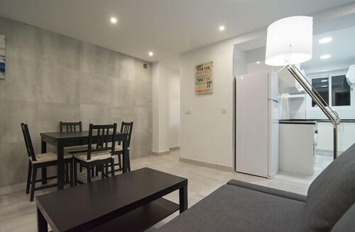 Rental unit in València · ★4.45 · 3 bedrooms · 4 beds · 1 bath