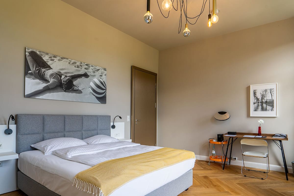Superior Room | Desk, soundproofing, free WiFi, individually decorated