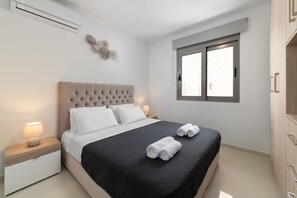 1 bedroom, memory-foam beds, individually decorated - Rhodes Luxury Apartments (Rhodes)