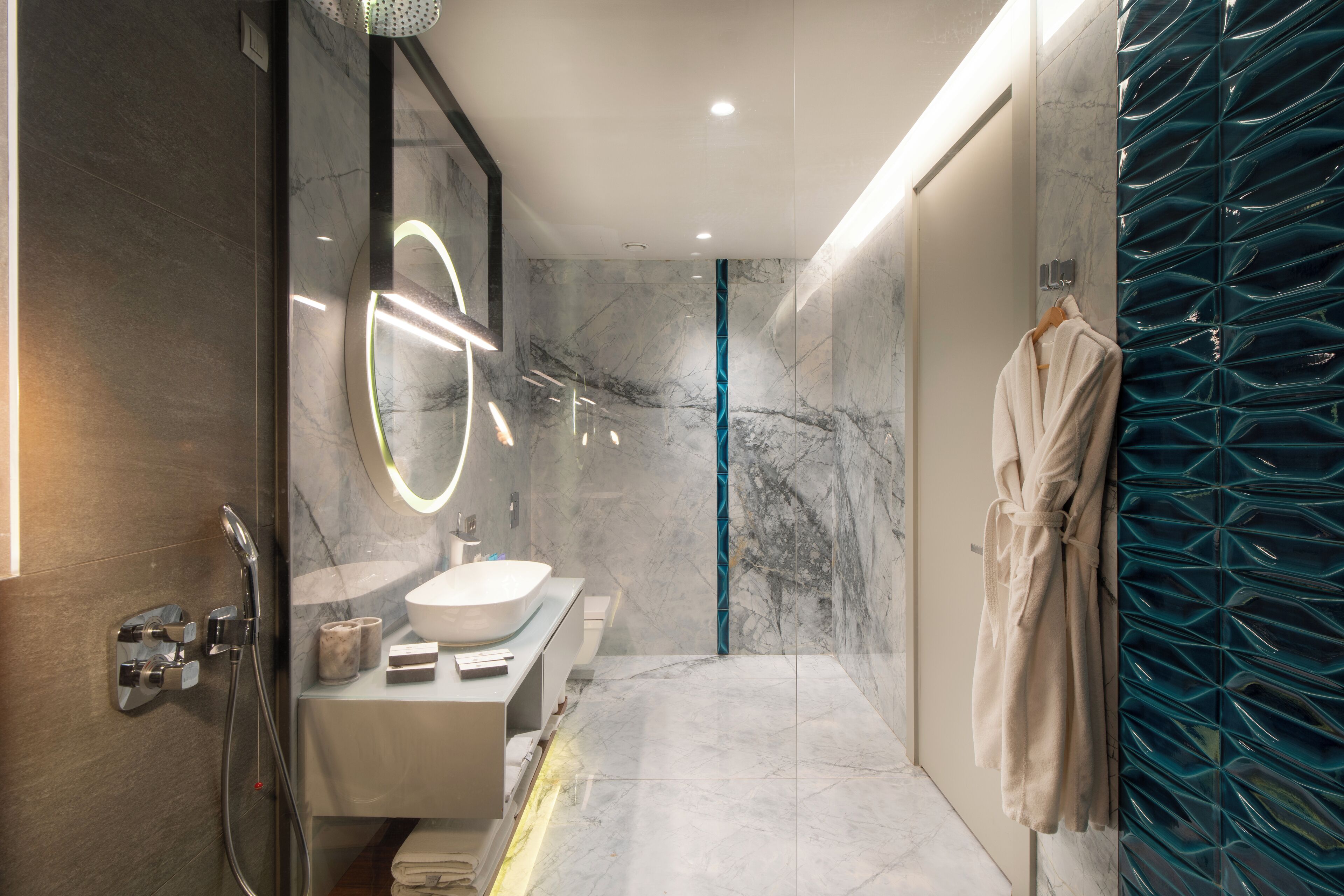 deluxe seaview room with terrace | bathroom | shower, rainfall showerhead, free toiletries, hair dryer