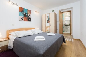 1 Schlafzimmer, WLAN, Bettwäsche