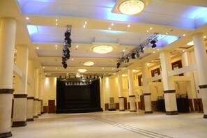 Banquet hall - Caesar'S Luxury Hotel (Lekki)