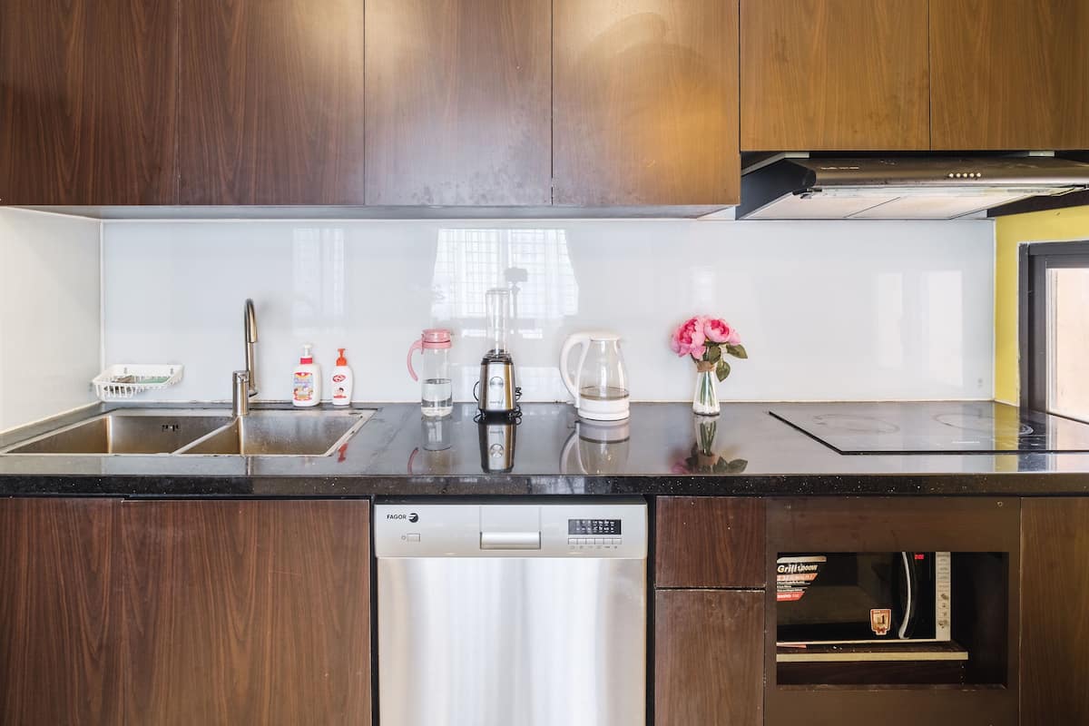 fridge, microwave, electric kettle