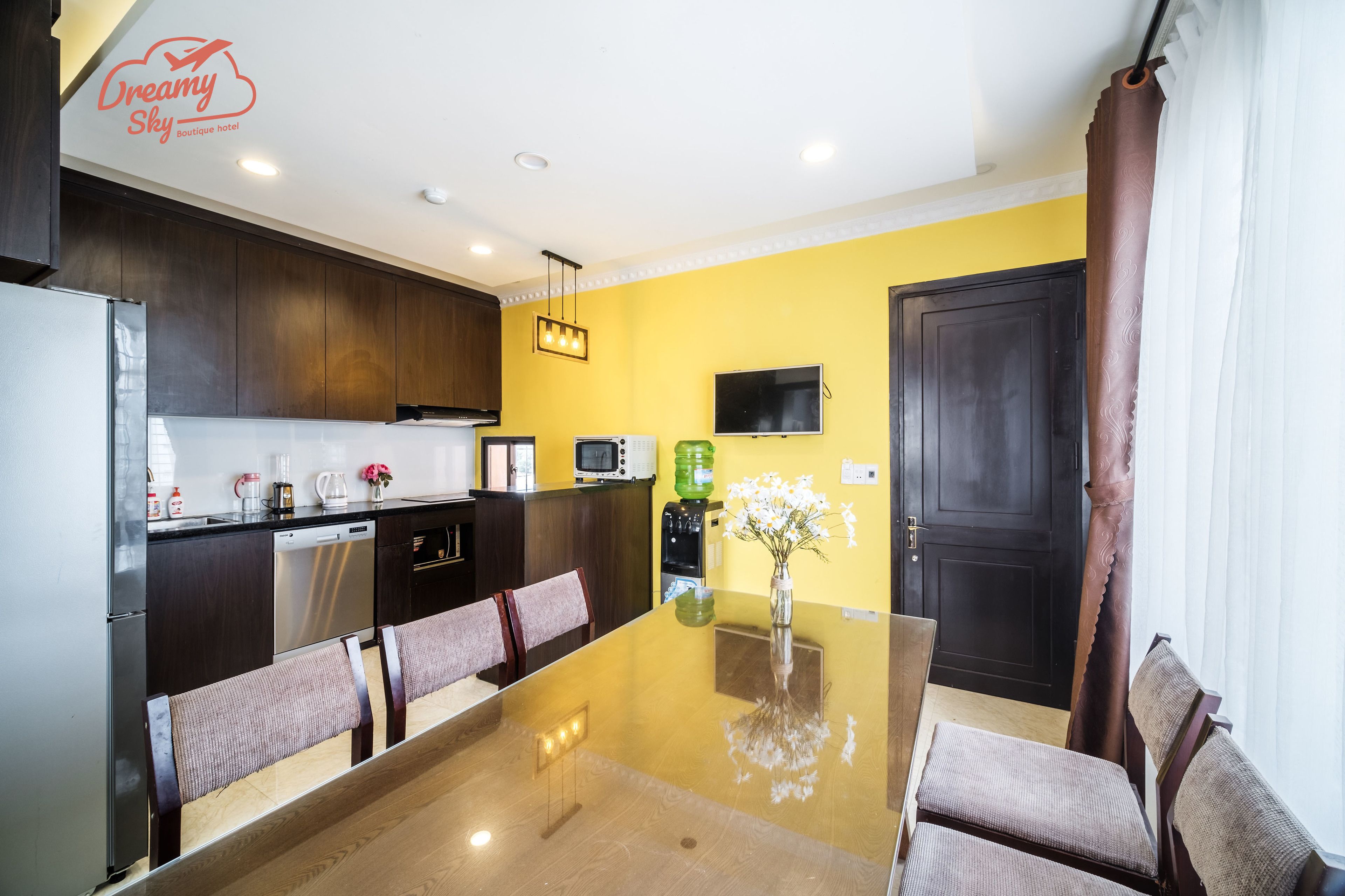 superior apartment, 1 bedroom | living room | lcd tv