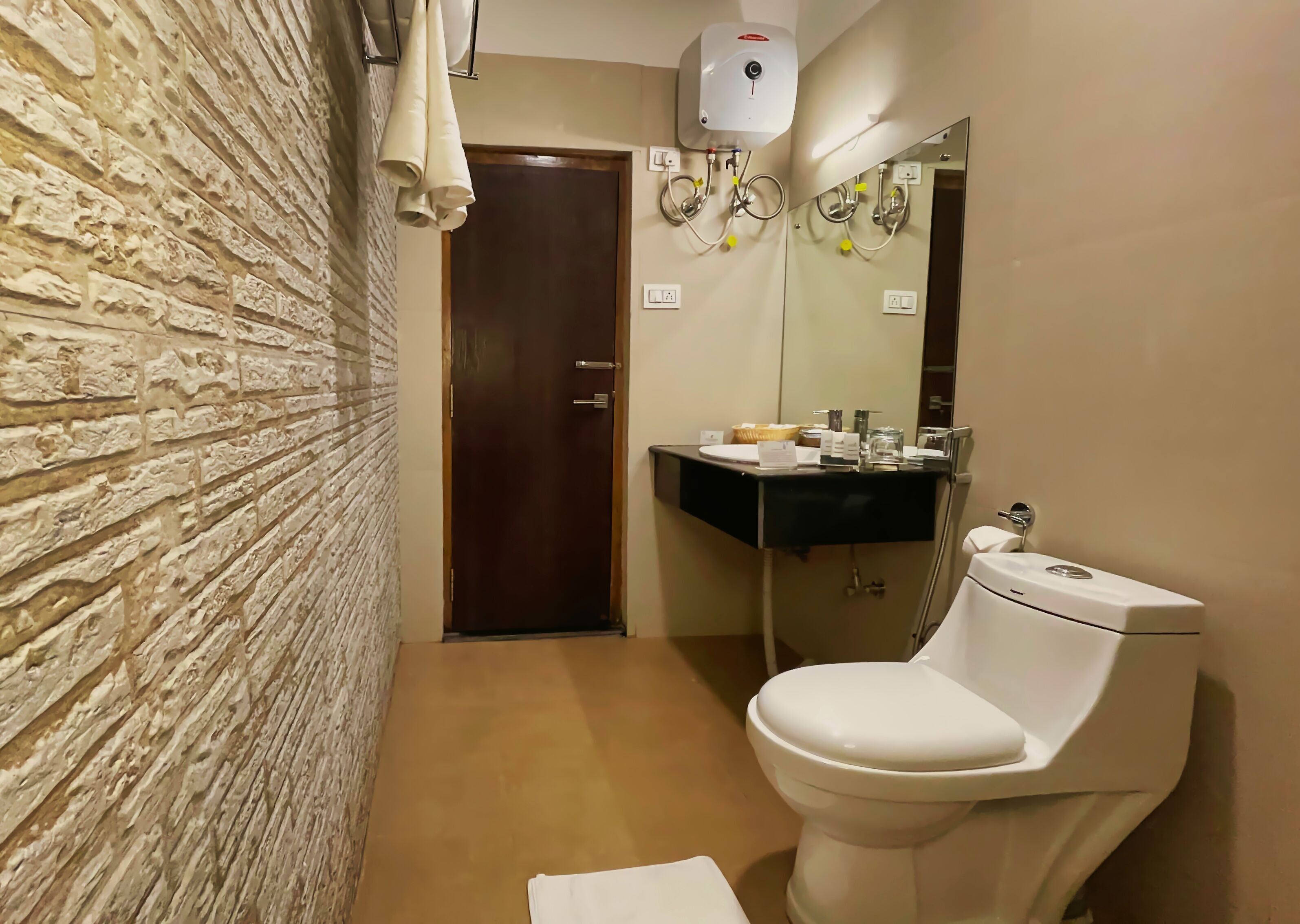 Bathroom | Shower