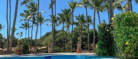Utomhuspool