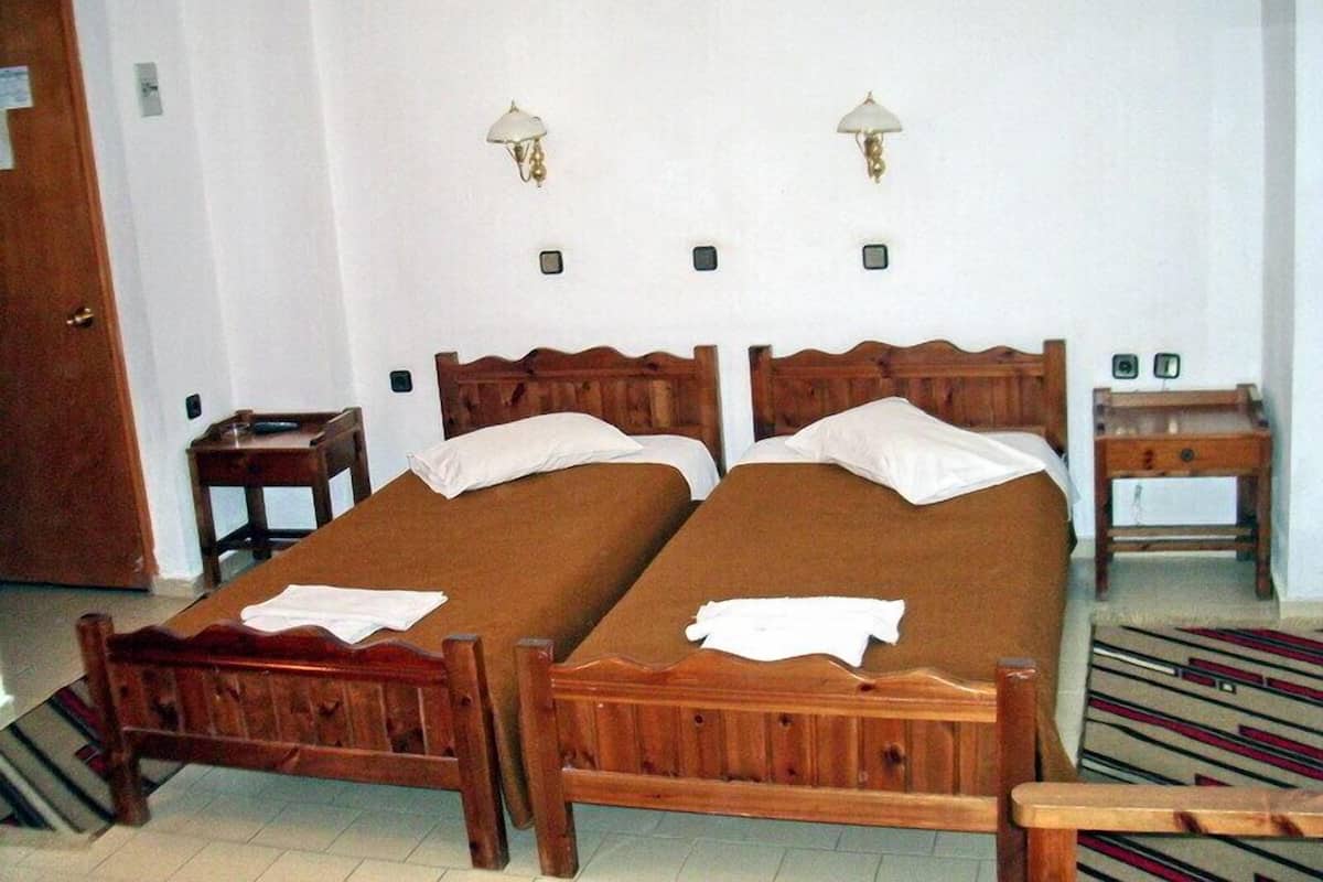 Camera con letto matrimoniale o 2 letti singoli | Tende oscuranti, Wi-Fi gratuito, lenzuola