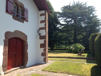 Uhaldia maison façade sud