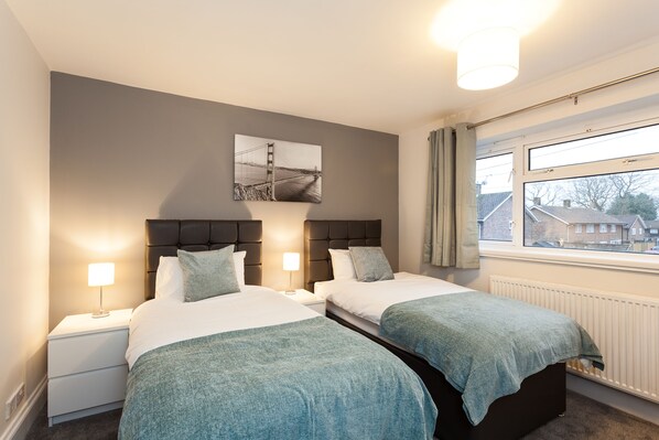 公寓, 多张床 | 埃及棉床单、高档床上用品、熨斗/熨衣板、免费 WiFi