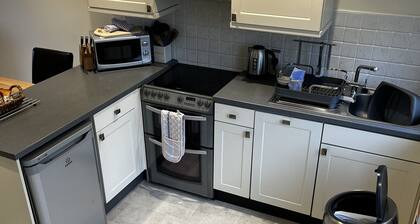 Orchard Cottage. 2-bedroomed cottage. Short breaks welcome. Free Wi-Fi