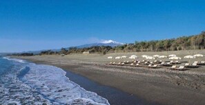 Una playa cerca