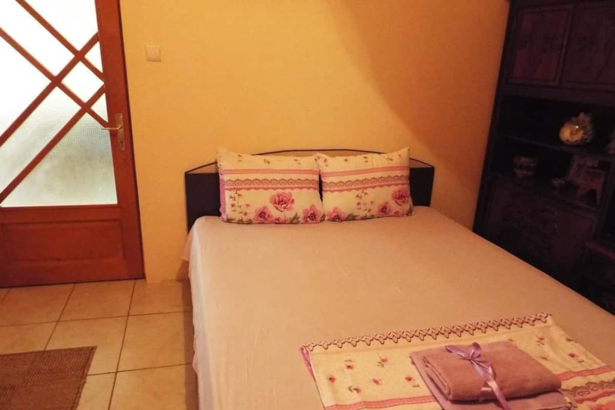 Comfort Double Room, 1 Katil Raja (King) | Langsir/tirai gelap terus, kalis bunyi, seterika/papan seterika