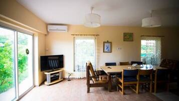 Pintu masuk interior