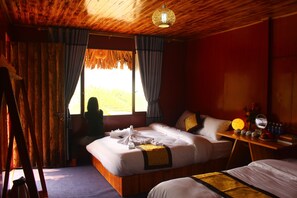 Family dining - Sapa Eco Hugo (Sa Pa)