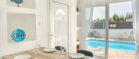 Villa, 2 Bedrooms, Private Pool | Living area