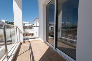 Villa, 3 Schlafzimmer, eigener Pool | Balkon