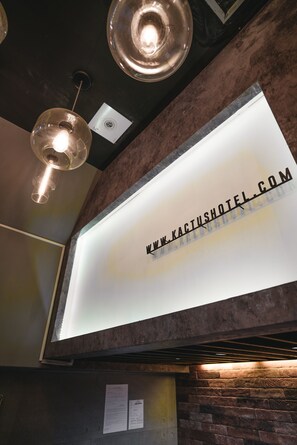 Reception - Kactus Hotel (Kowloon)