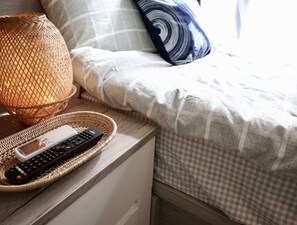 Standard Double Room (A) | Blackout drapes, free WiFi, bed sheets - Kactus Hotel (Kowloon)