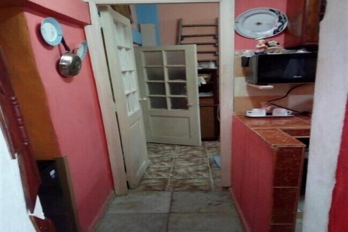 Basic Apartment, Multiple Beds | Private kitchen