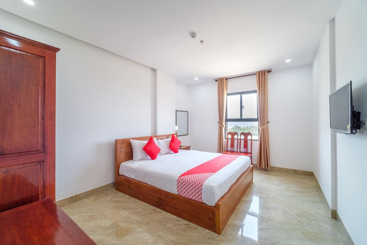 Minibar, két bảo mật tại phòng, bàn, phòng cách âm 