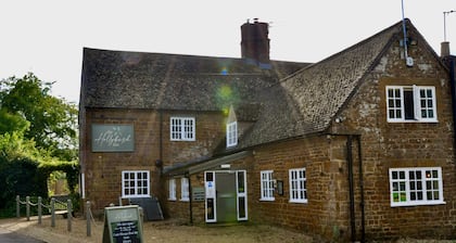 The Hollybush Inn