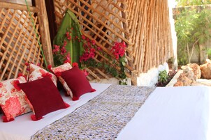 华丽双人房, 1 张双人床 | 客房内保险箱、特色家居、办公桌、笔记本电脑工作区