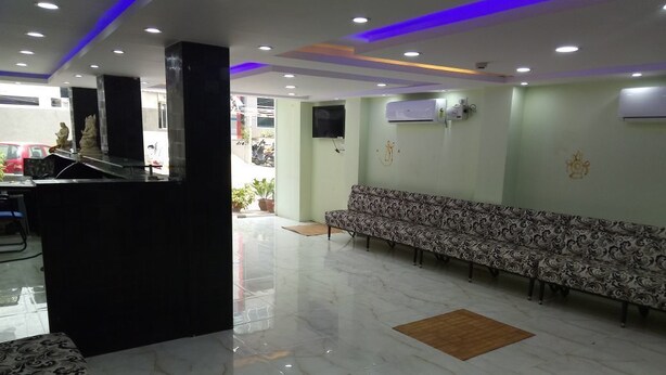 Lobby - Windsor Castle Inn (Bengaluru)