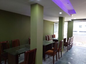 Dining - Windsor Castle Inn (Bengaluru)