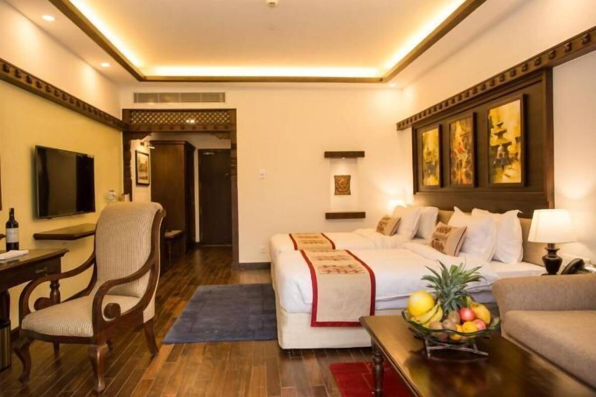 1 bedroom, premium bedding, in-room safe, desk