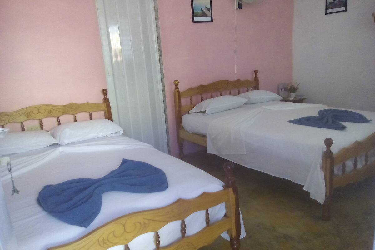 Rideaux occultants, draps fournis