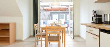 Fridge, microwave, dishwasher