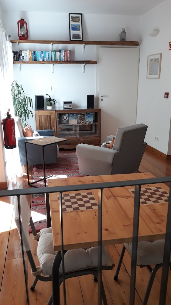 Calçada Guesthouse - B&B and Co-living/Working space by null