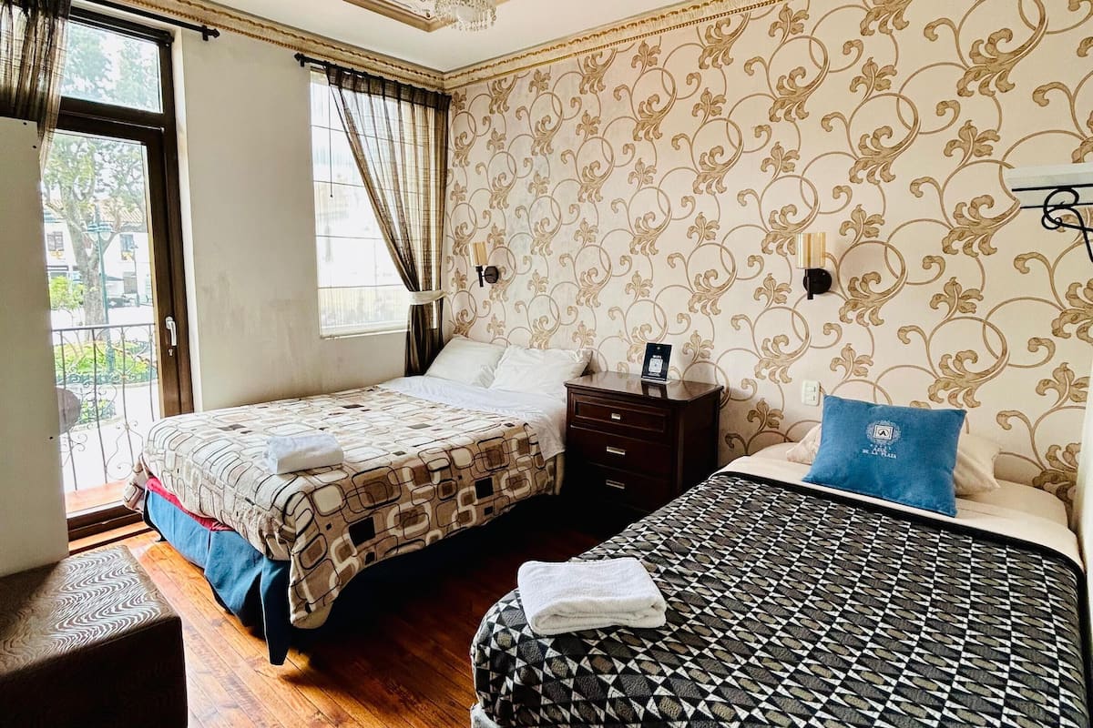 Standard-Doppelzimmer | Hochwertige Bettwaren, schallisolierte Zimmer, kostenloses WLAN