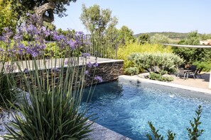 A heated pool - Modern villa with private pool between Bonifacio and Porto-vecchio (Figari)