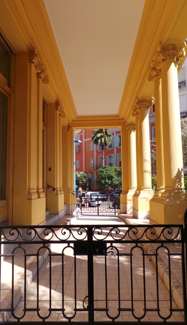 Enceinte de l’hébergement