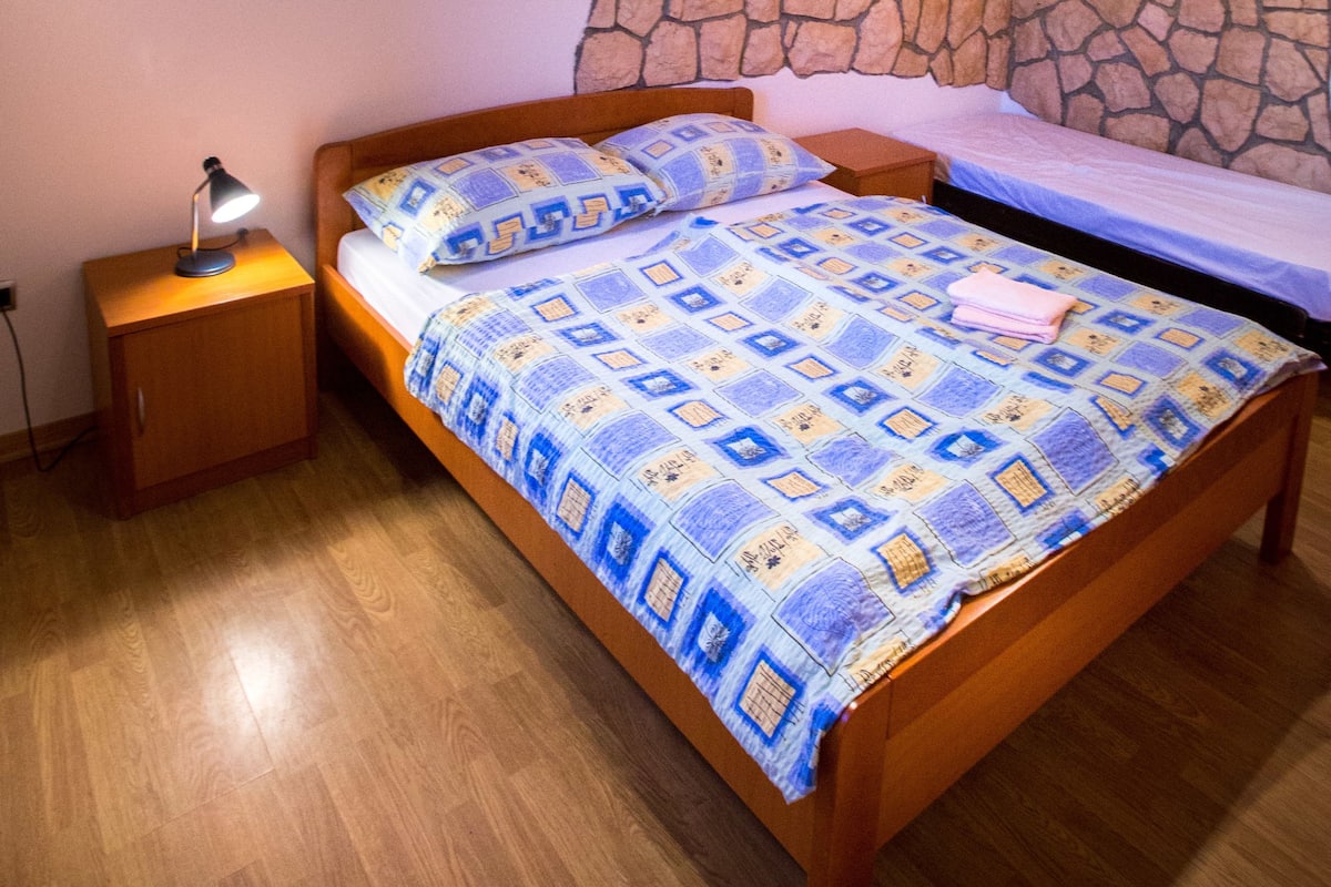 Apartment (3) | Free cots/infant beds, free WiFi, bed sheets