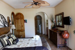 Apartamento, 2 habitaciones | 2 dormitorios, tabla de planchar con plancha, wifi gratis y ropa de cama
