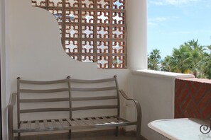 Condo, 3 Bedrooms | Balcony