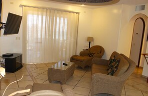 Apartment, 2 Schlafzimmer | Wohnbereich