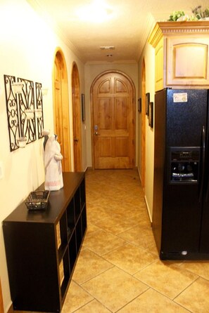 Condo, 2 habitaciones | 2 habitaciones, wifi gratis y ropa de cama 