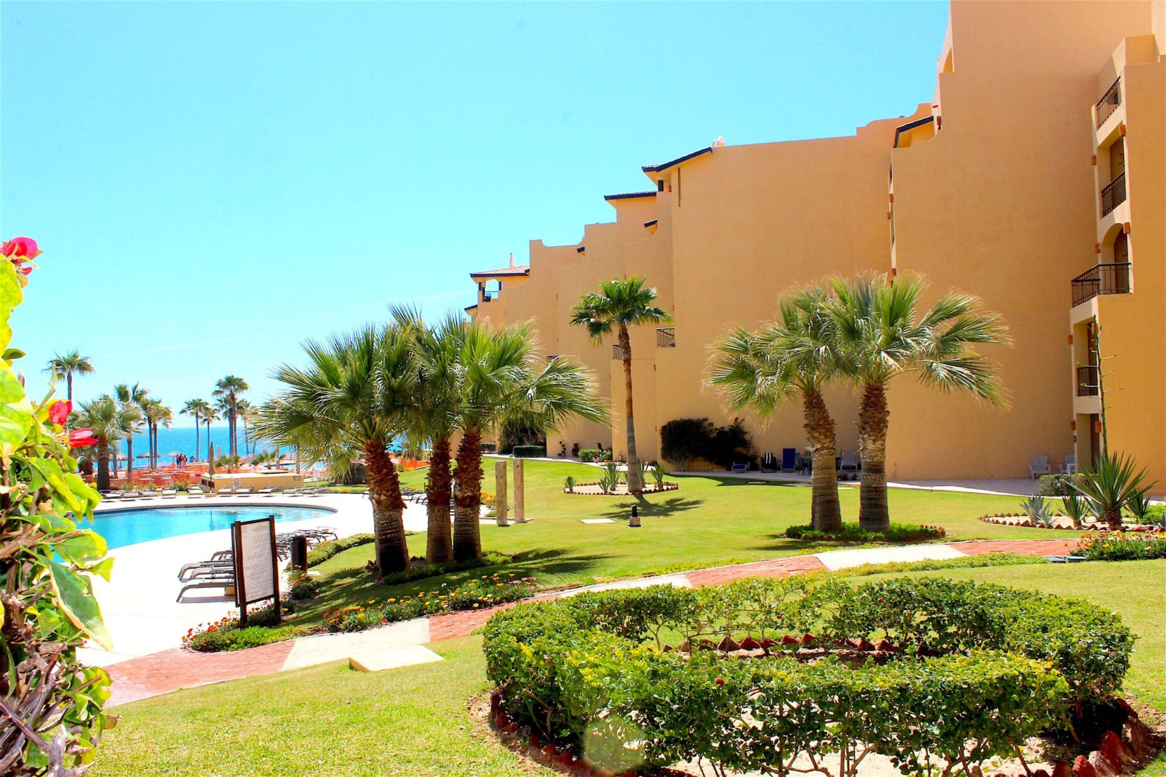 Condo, 1 Bedroom | Property grounds