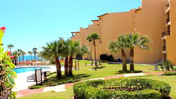 Condo, 1 Bedroom | Property grounds