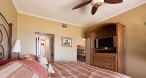Condo, 2 Bedrooms | 2 bedrooms, iron/ironing board, bed sheets