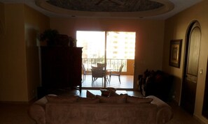 Apartment, 2 Schlafzimmer | Ausblick vom Zimmer