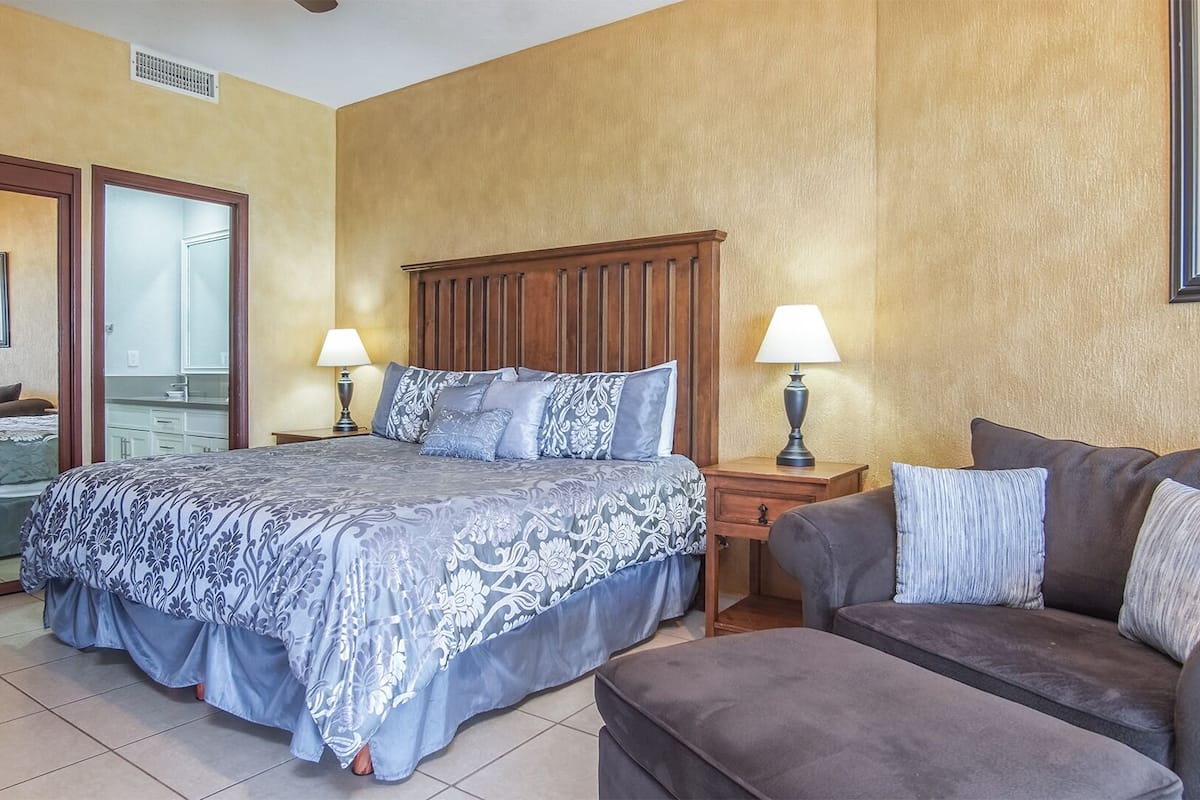 Apartment, 2 Schlafzimmer, Meerblick | Bügeleisen/Bügelbrett, kostenloses WLAN, Bettwäsche