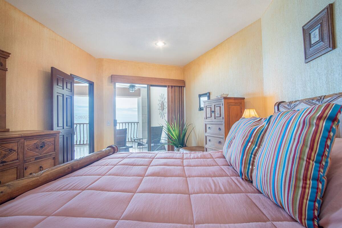 Condo, 2 Bedrooms, Sea View | Iron/ironing board, free WiFi, bed sheets